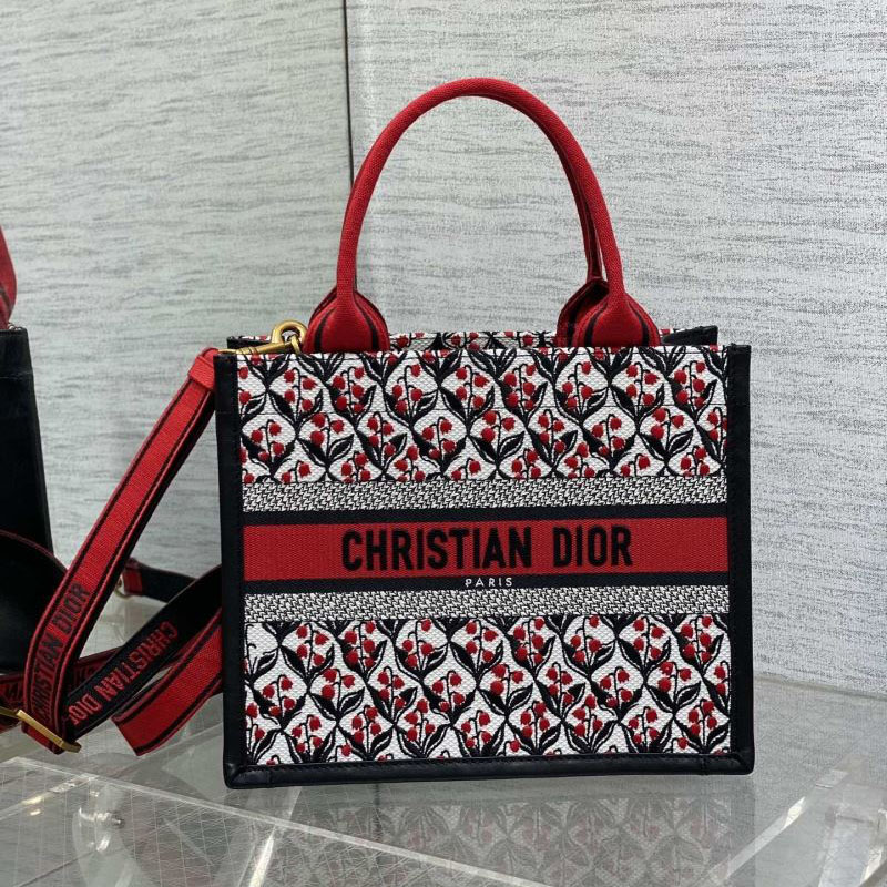 chr1st1an D10r shopping bags